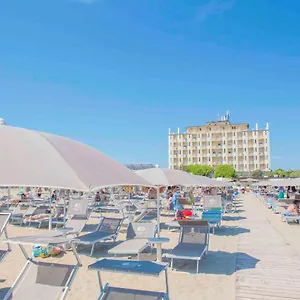 Adler 3*, Lido di Classe Włochy